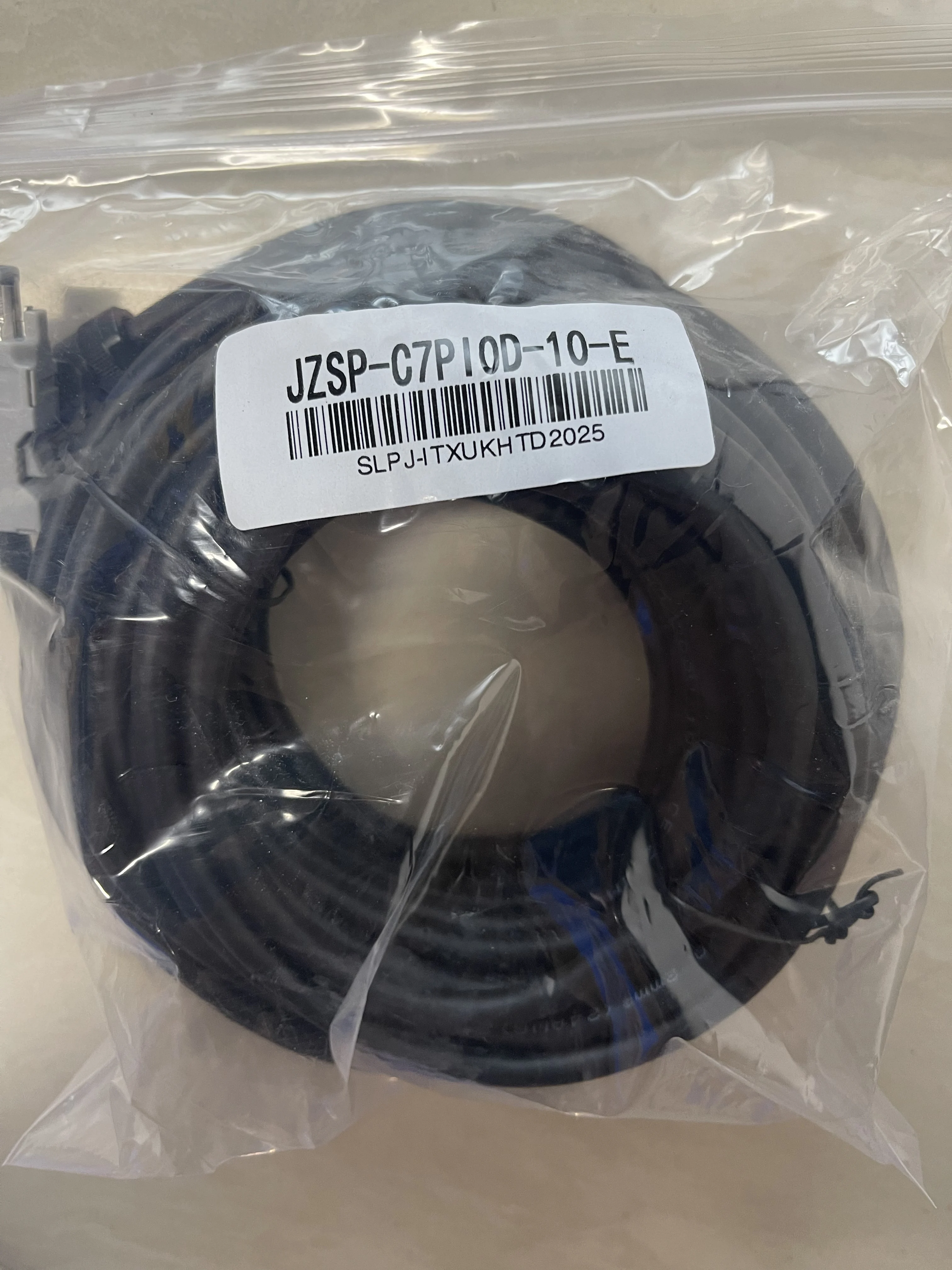 Yaskawa Servo Motor Cable JZSP-C7PI0D-10-E Yaskawa Servo Motor Cable JZSP-C7PI0D-10-E