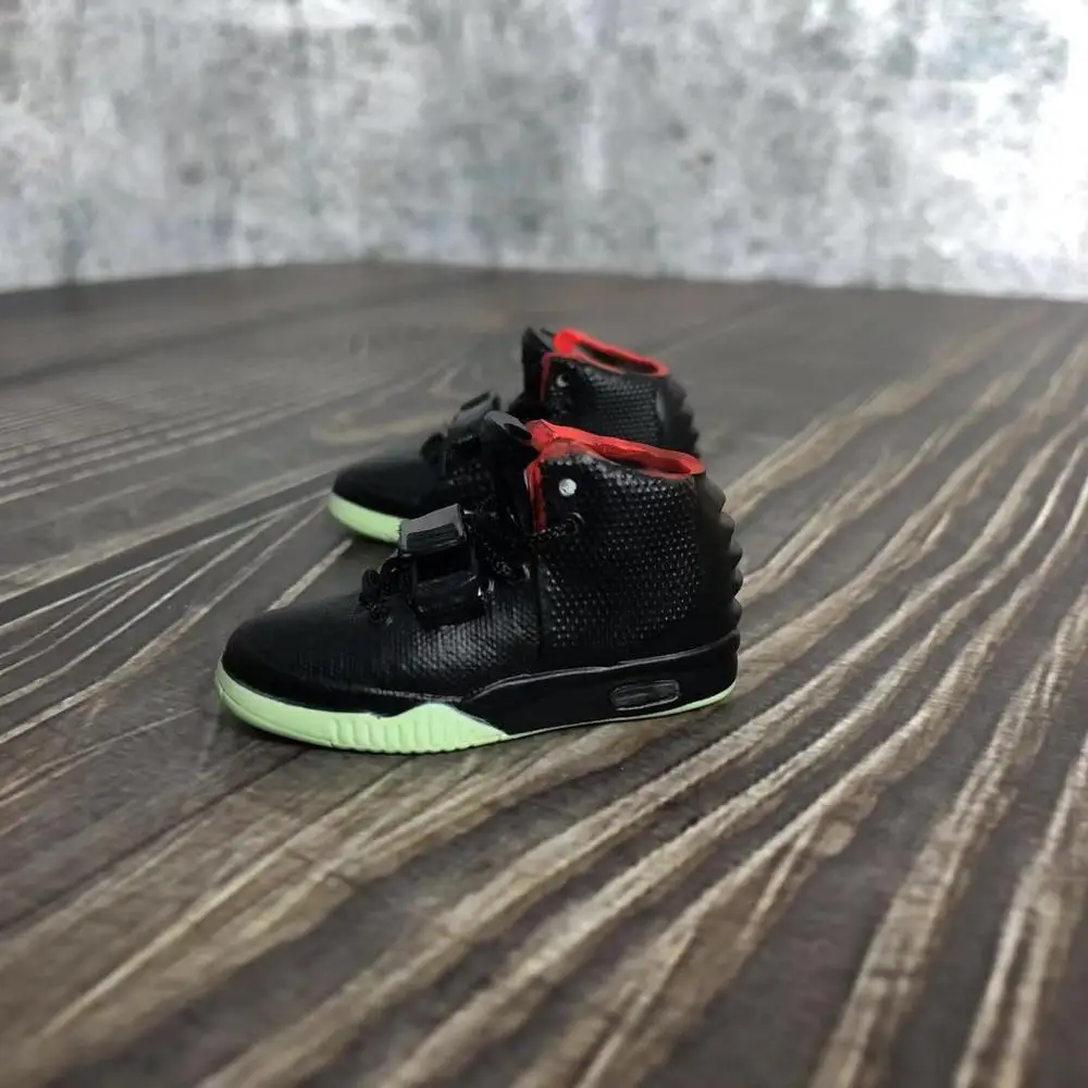 yeezy 2 black solar
