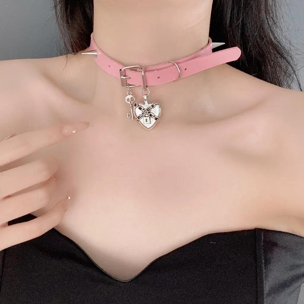 Pink Leather Heart Choker Love Heart Pendant Choker Necklace Sexy