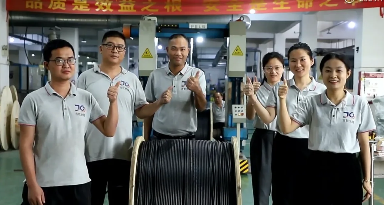 FTTH de Fabricante Direto Cable Óptico Interior de Núcleo Único Transparente / Invisível Fibra Óptica Fibra Óptica 23