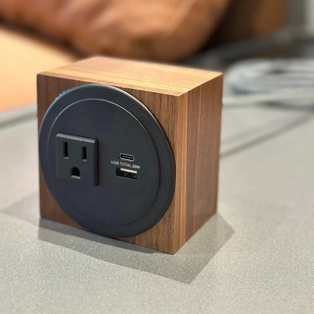 2025 New Furniture Top Tabletop Power Charging Outlet Wooden Design Braided Cord Portable Extension Socket Surge Protection 125v