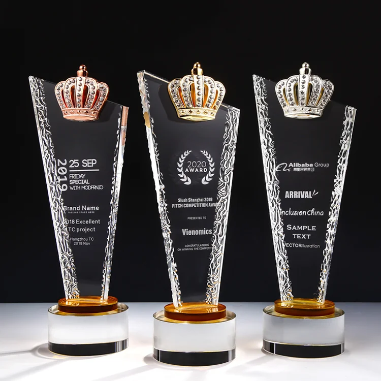 【ライズしま】 Crown Awards Personalized Beauty Trophy， 7.25