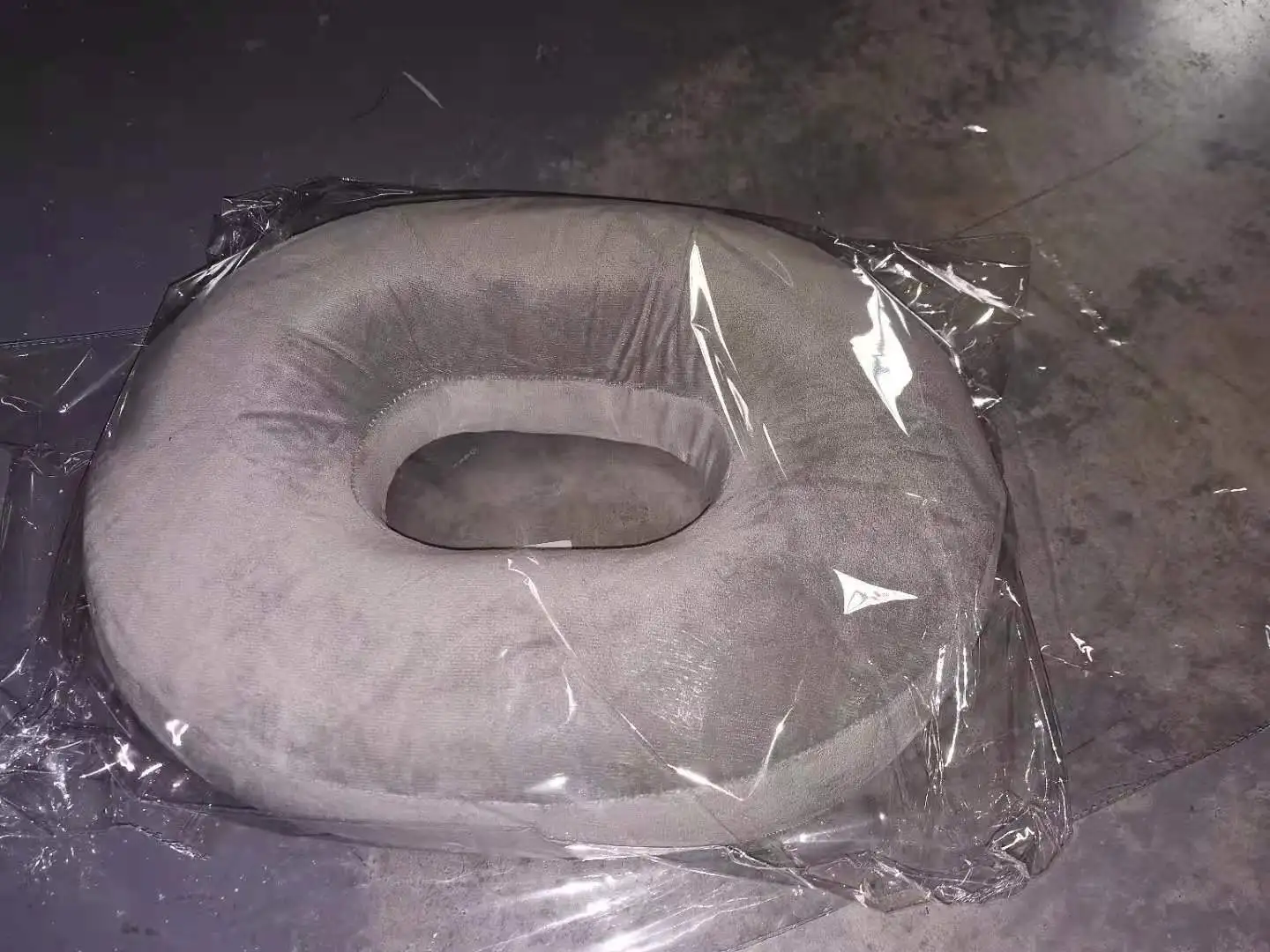 Factory Custom Donut Pillow Hemorrhoid Tailbone Soft Memory Foam Seat