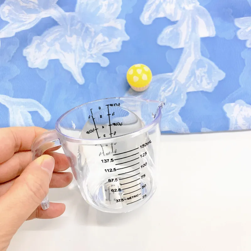 Small Size 150ml Capacity Container Portable  Measurement Tool Transparent Plastic Kitchen Measuring Cups