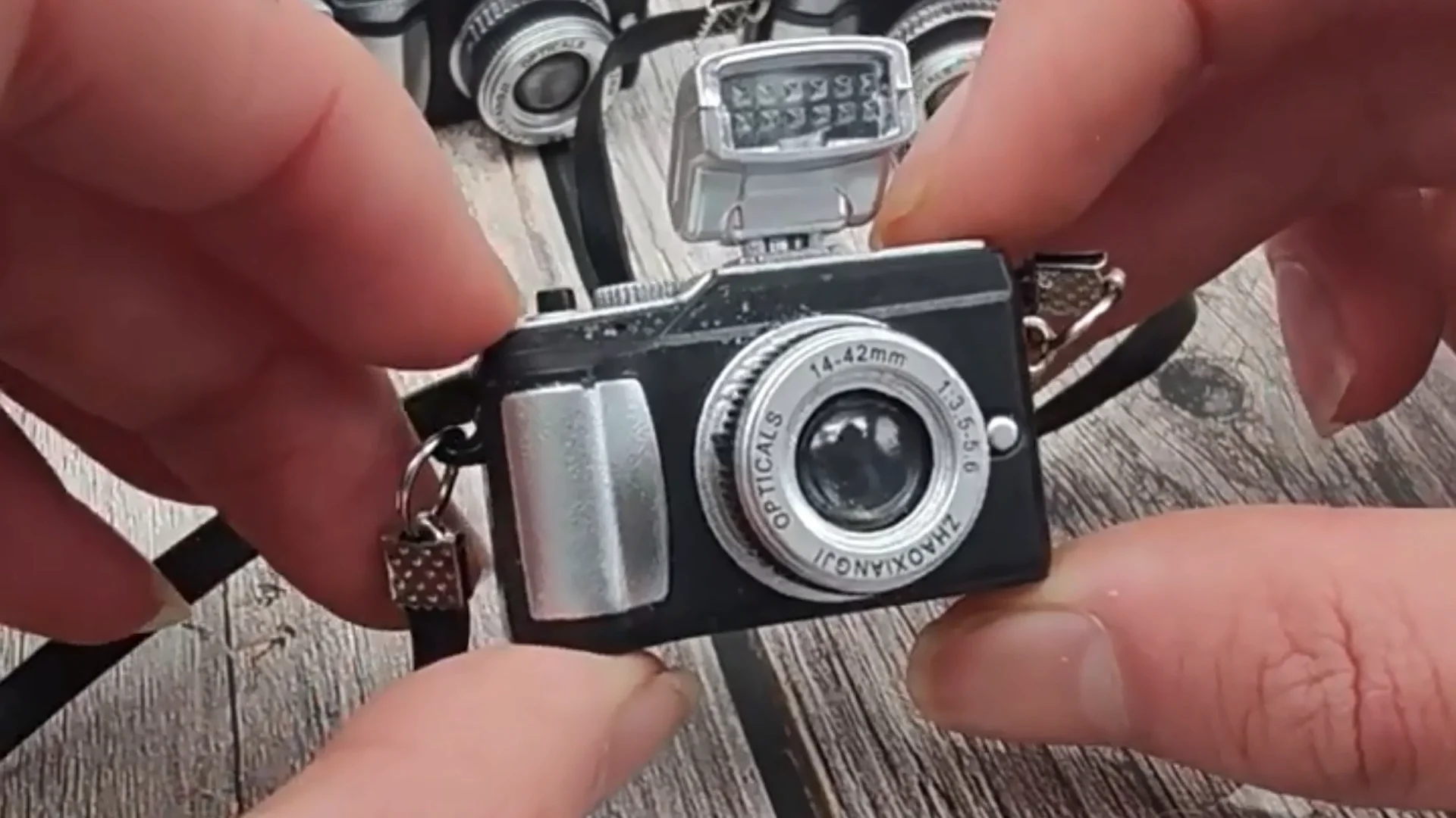 Wholesale Doll House Miniature Strap Camera Bjd Mini Camera Doll