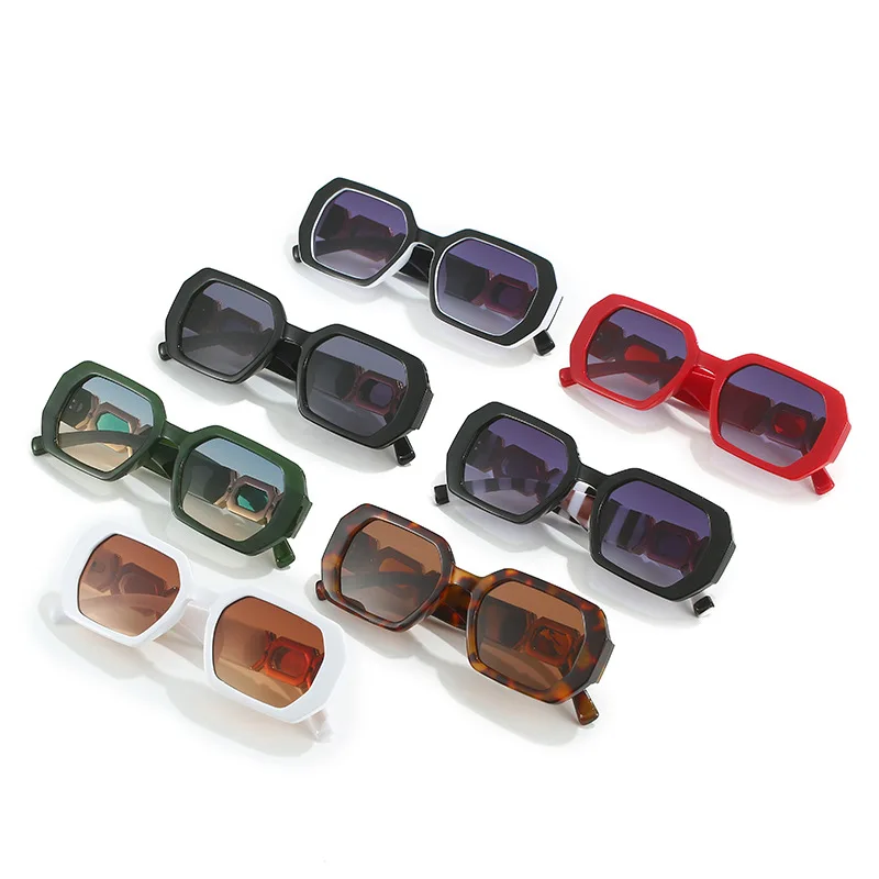 2023 Sunglasses Wholesale Luxury Custom Brand Premium Shades Women Designer  Sunglasses Square Sun Glasses for Men - China Wholesale Sunglasses and Sun  Glasses price