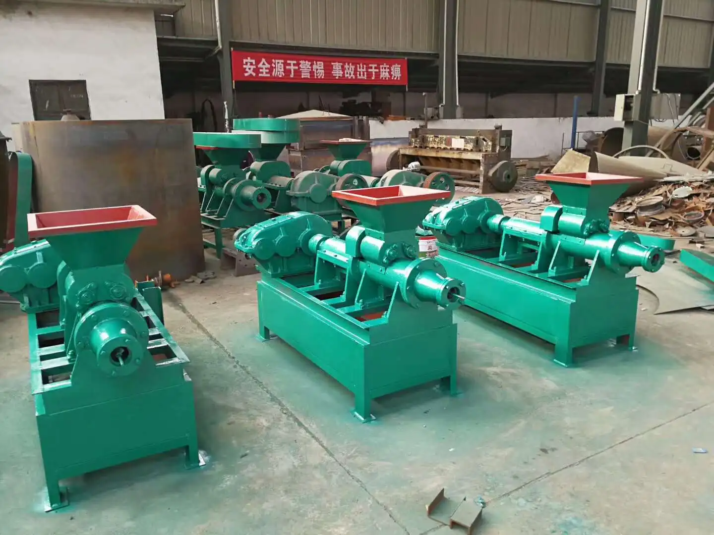 Efficient and Good Operation of Pulverized Coal Extruder Extrusion of Charcoal Briquette Coal Rod Machine