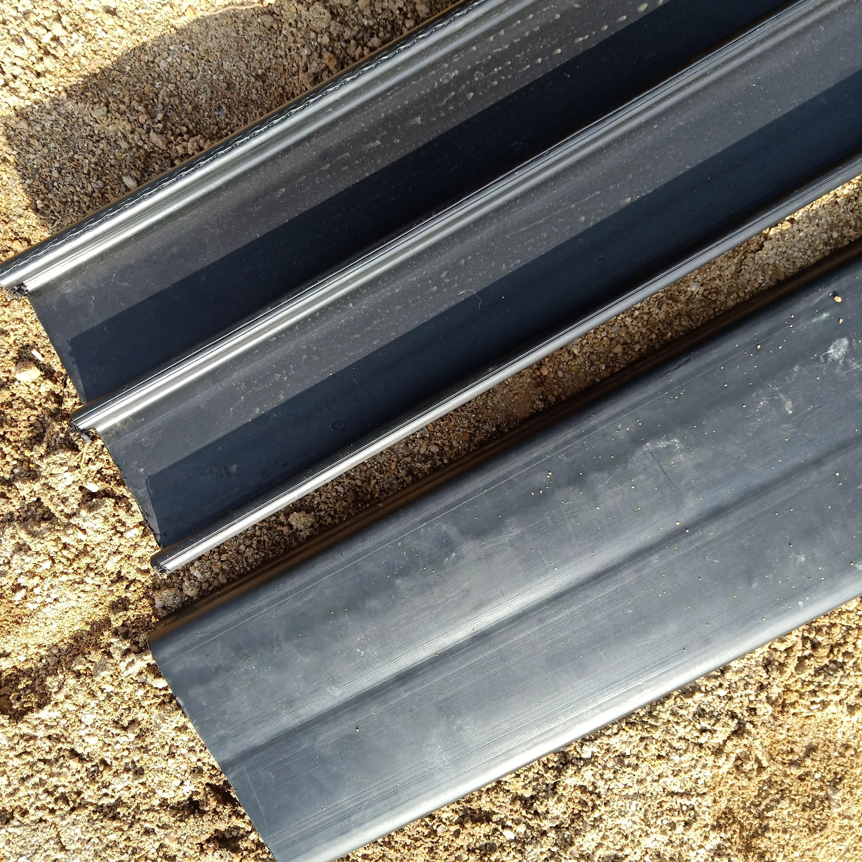 HDPE E Polylock for Connect Geomembrane and Concrete
