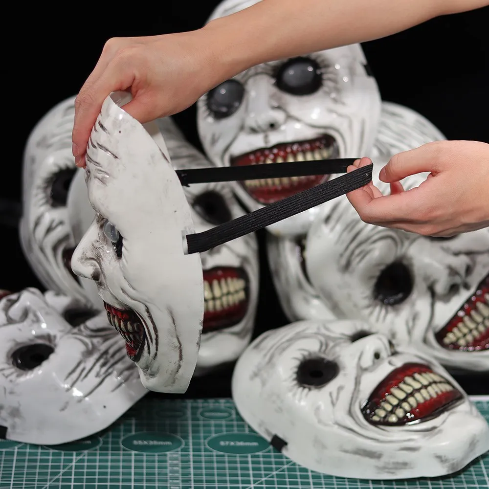 Horror the Exorcist Smiling Face Demon Mask Cosplay Evil Creepy Ghost Skull Plastic Masks Halloween Carnival Party Costume Props