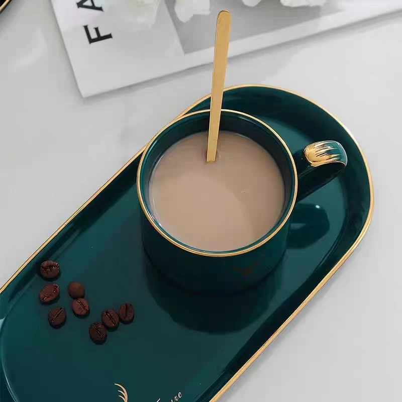 Drinkware Ceramic Tea Cup and Saucer Set Elegant Mug Royal Fine China Bone China With Gold Line Coffee Mugs factory