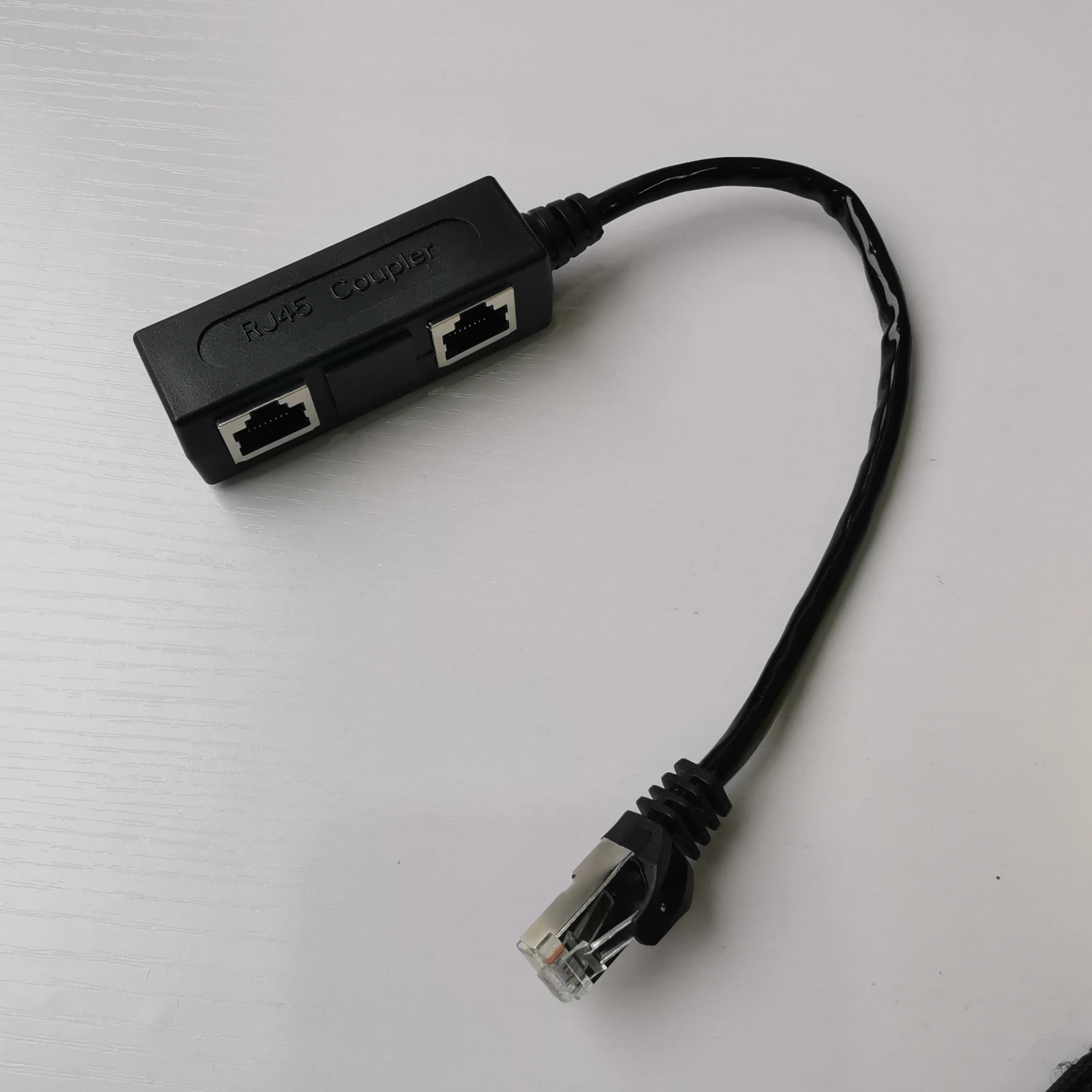 Adaptateur Répartiteur Ethernet RJ45 1 Vers 2 Ports - Plug And Play, Compact (42x35x20 Mm)
