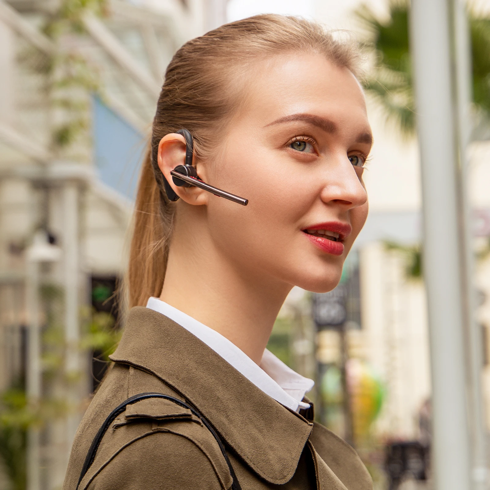 Cheap New Bee M50 QCC V5.2 Ear Hook Business Headset Ear Piece Bluetooth Wireless Earphone for Mobile Phone