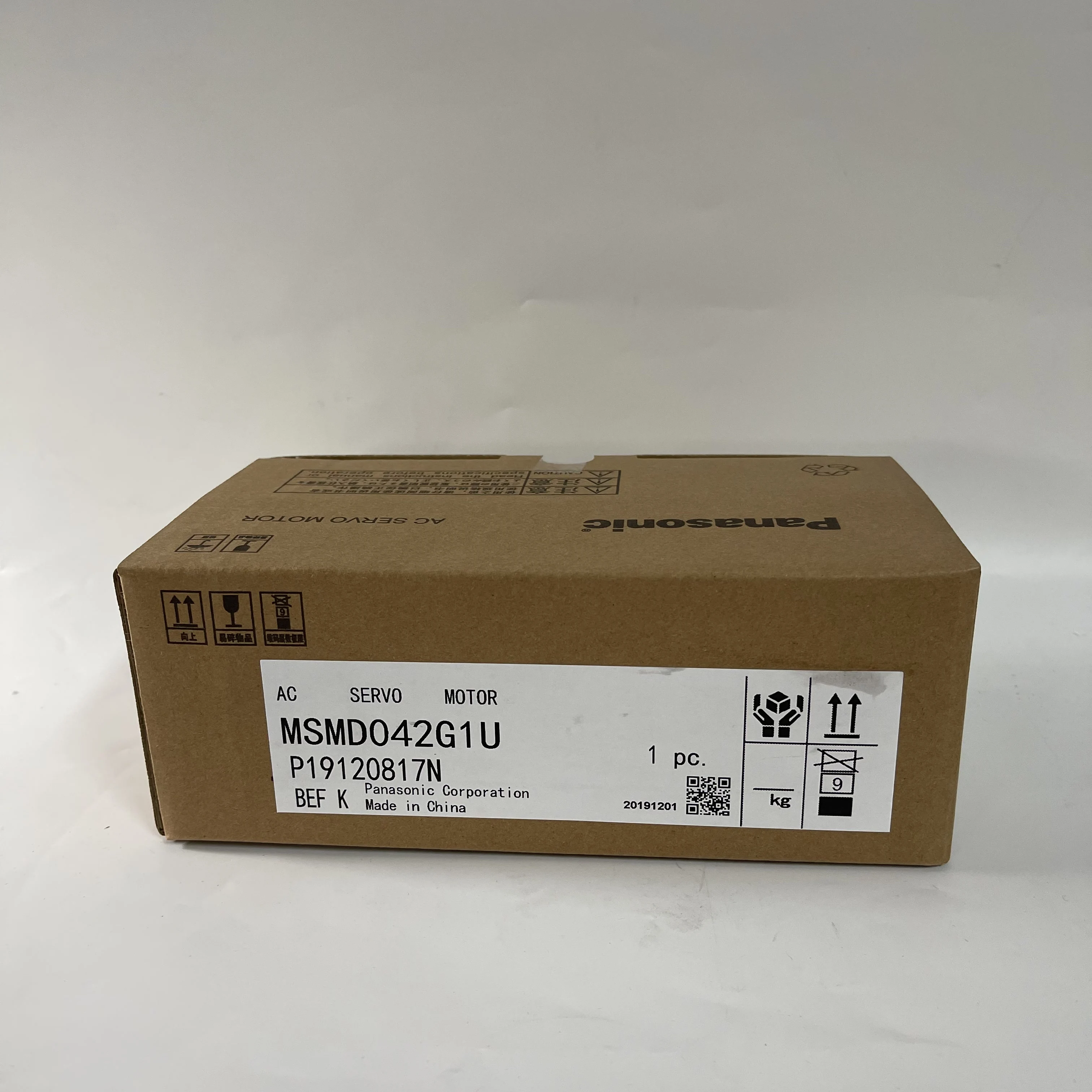 Panasonic AC Servo Motor MSMD042G1U