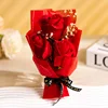 Gypsophile +3 roses grandes rouges