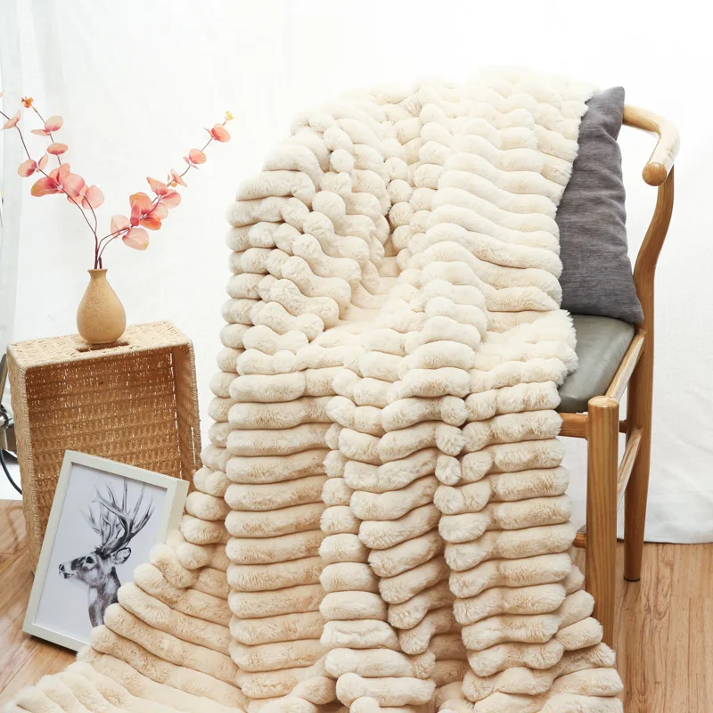 Luxury Super Soft Fax Fur  Solid  Throw 50*60 Inch small rabbit sliver dyed stripe Plush 100% Polyester Fleece Throw Blanket for