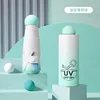 Degradado de seis huesos en verde y azul.