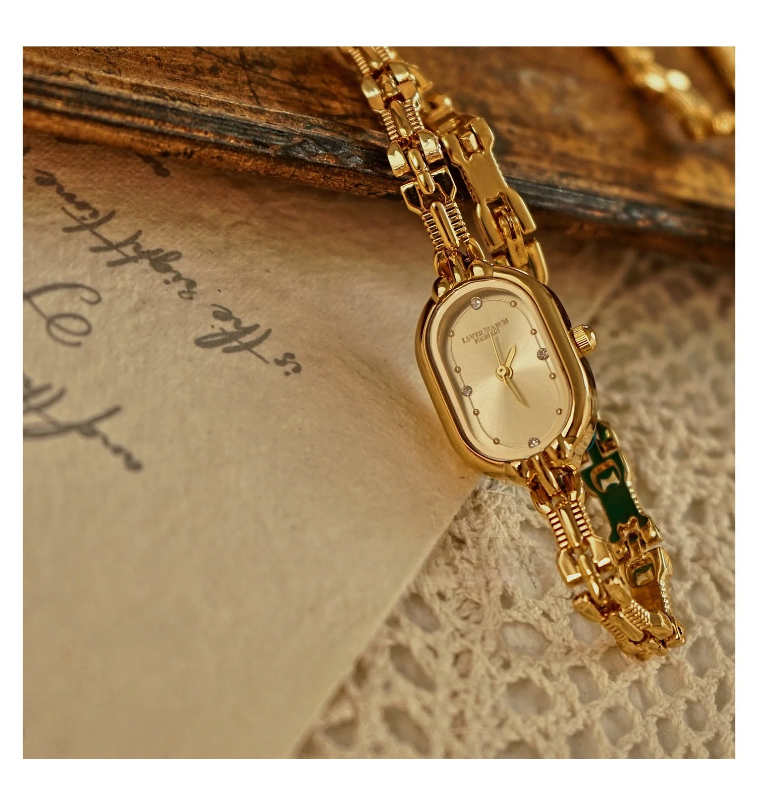 Luxury Medieval Retro Women's Quartz Watch - Waterproof
