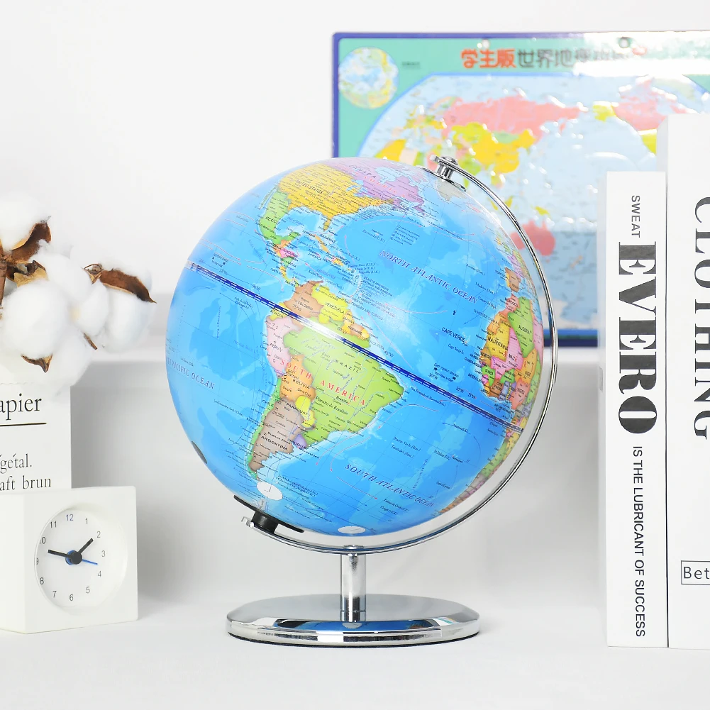 Globe Terrestre Drôle Avec Continents Et Océans Illustration
