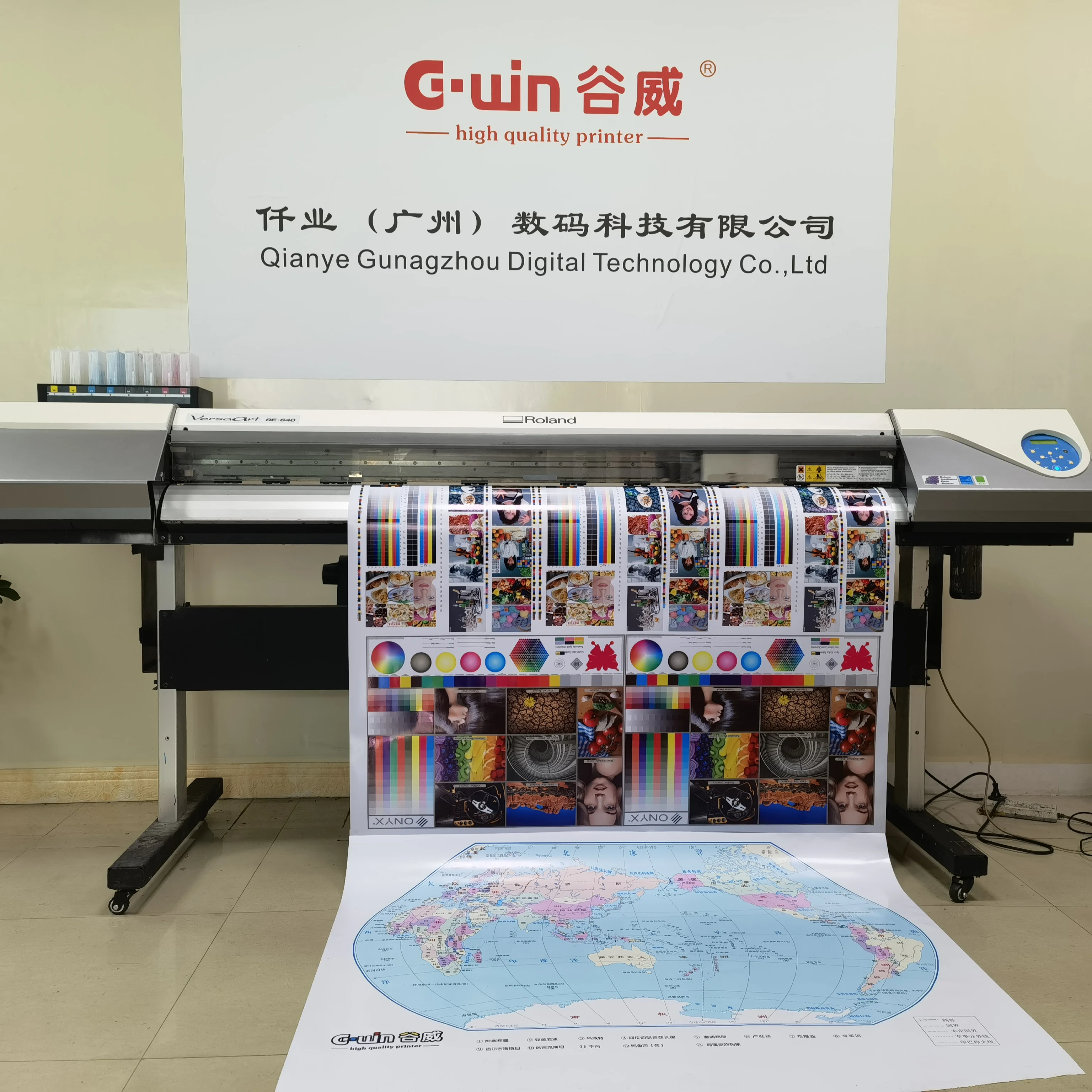 Used Plotter Banner Label Making Machine Roland Second Hand  RE640 Printer Printing on Vinyl Machine on Sale