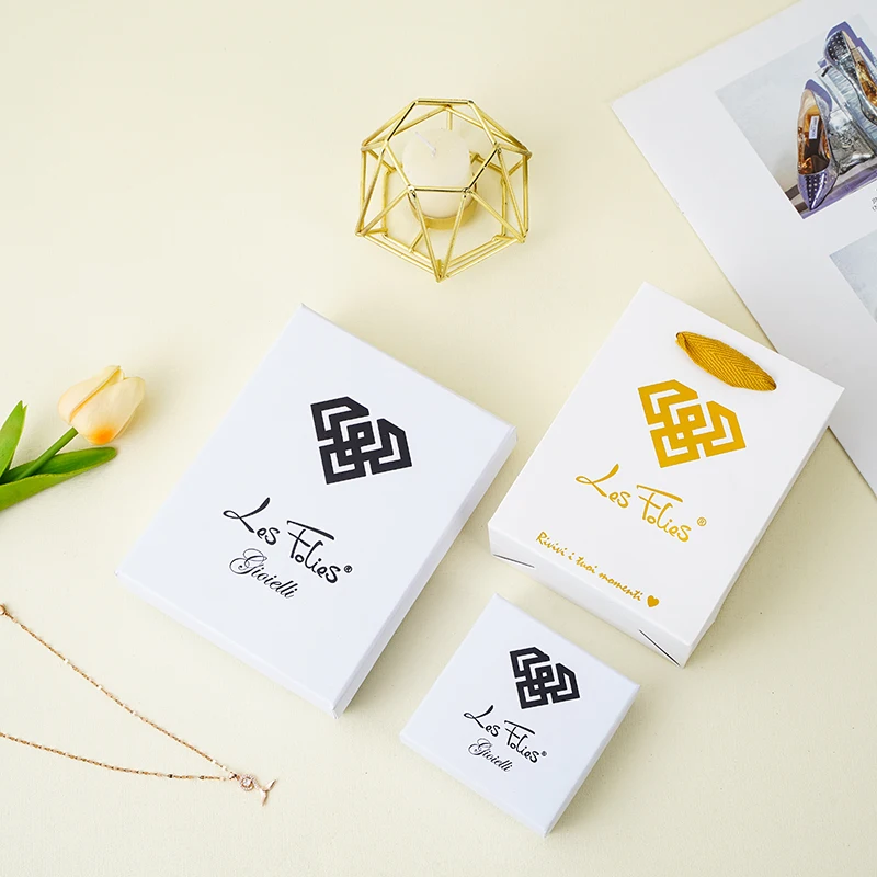 Jewelry Package Set Embossed Logo Printed Luxury Velvet Pouch Light White Lid Base Customized Shopping Cardboard Gift Box manufacture