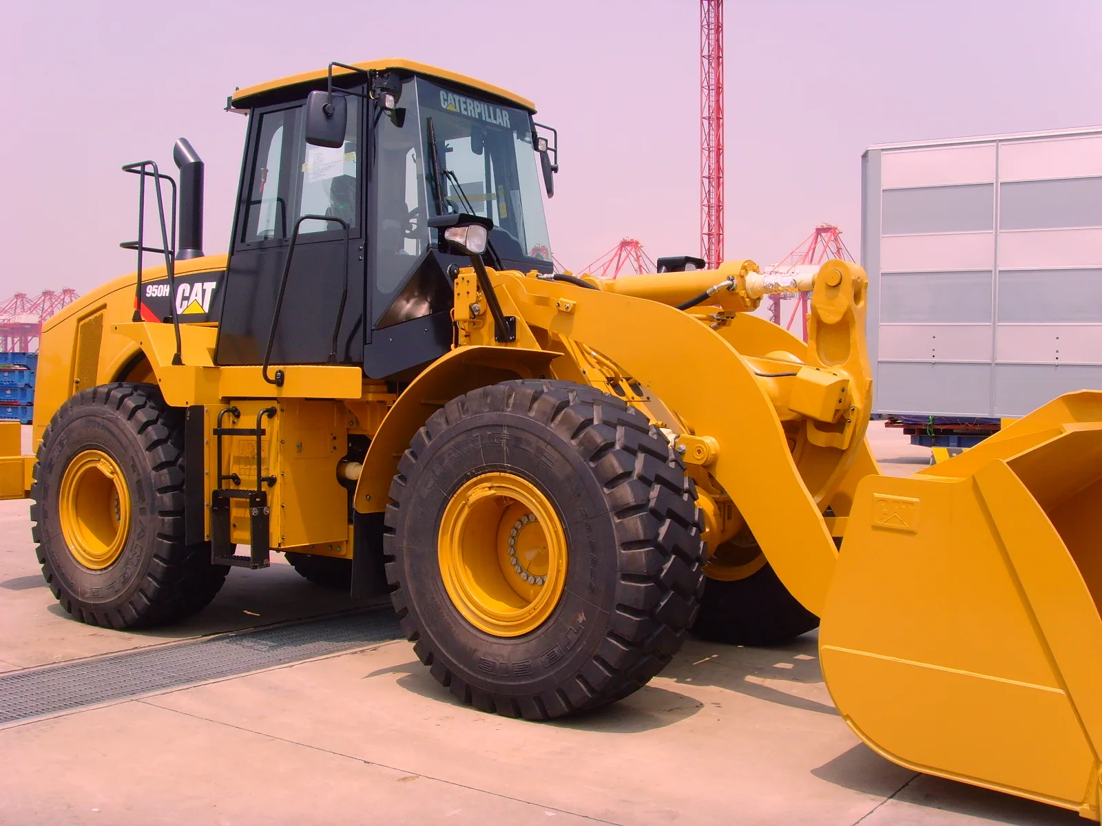 Used 966h 950b 950f 950g 966e 966h 910 950 966g Wheel Loader 980g 950