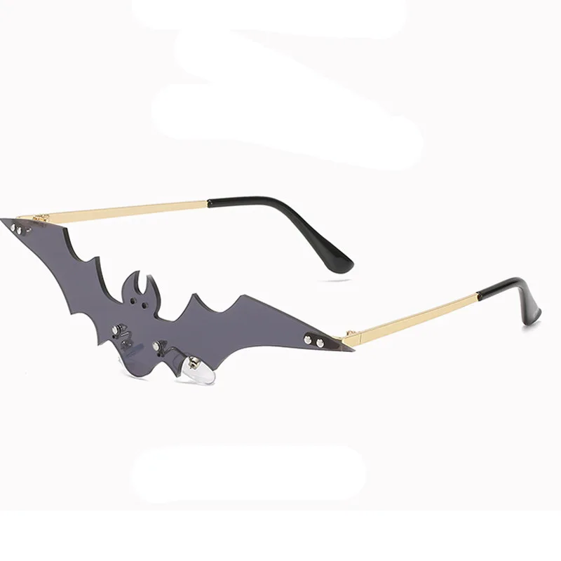 2024 Personality Bat Sunglasses for Men and Women Europe and the United States Trend Dazzling Street Sunglasses Sunglasses