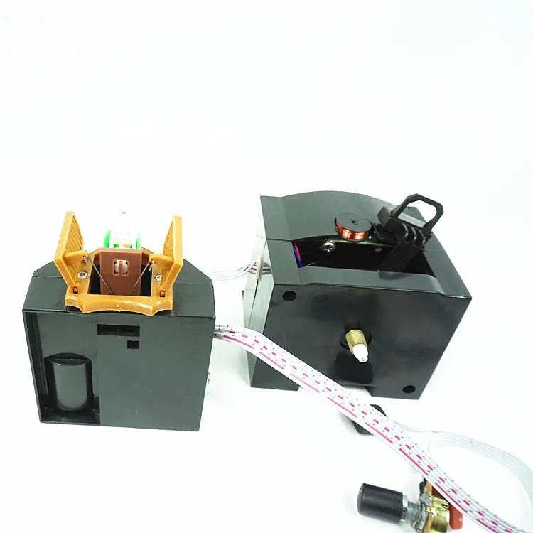 Electronic Cuckoo Clock Mechanisms With Clock Movement
