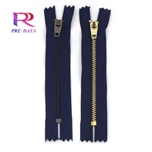 Manufacturing High Quality 3# Gold Garment Chain Copper Zipper for Bag No 3 Metal Zipper for Clothes Zipper for Trousers
