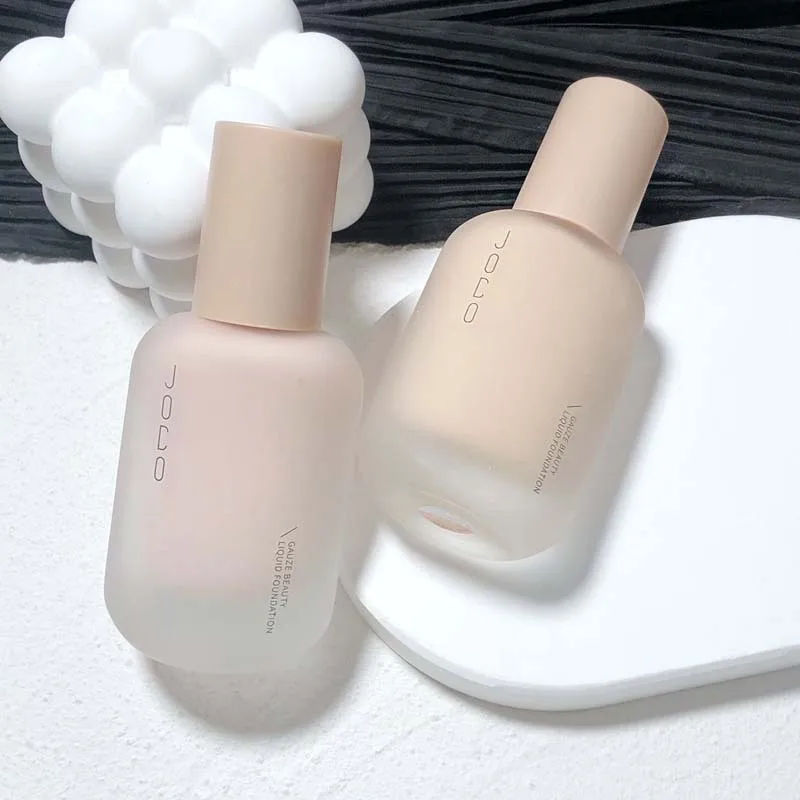 Oil-Control and Waterproof Brightening Moisturizing BB Cream Liquid Foundation Concealer with Oil Control Moisturizing Benefits