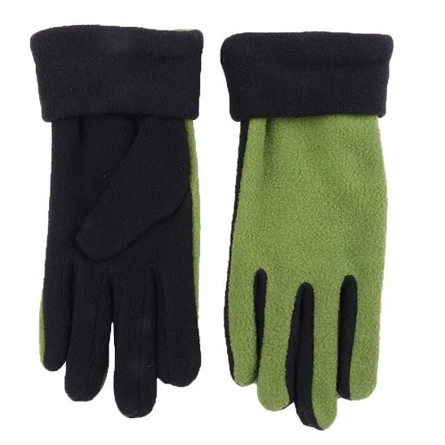 fleece glove.jpg