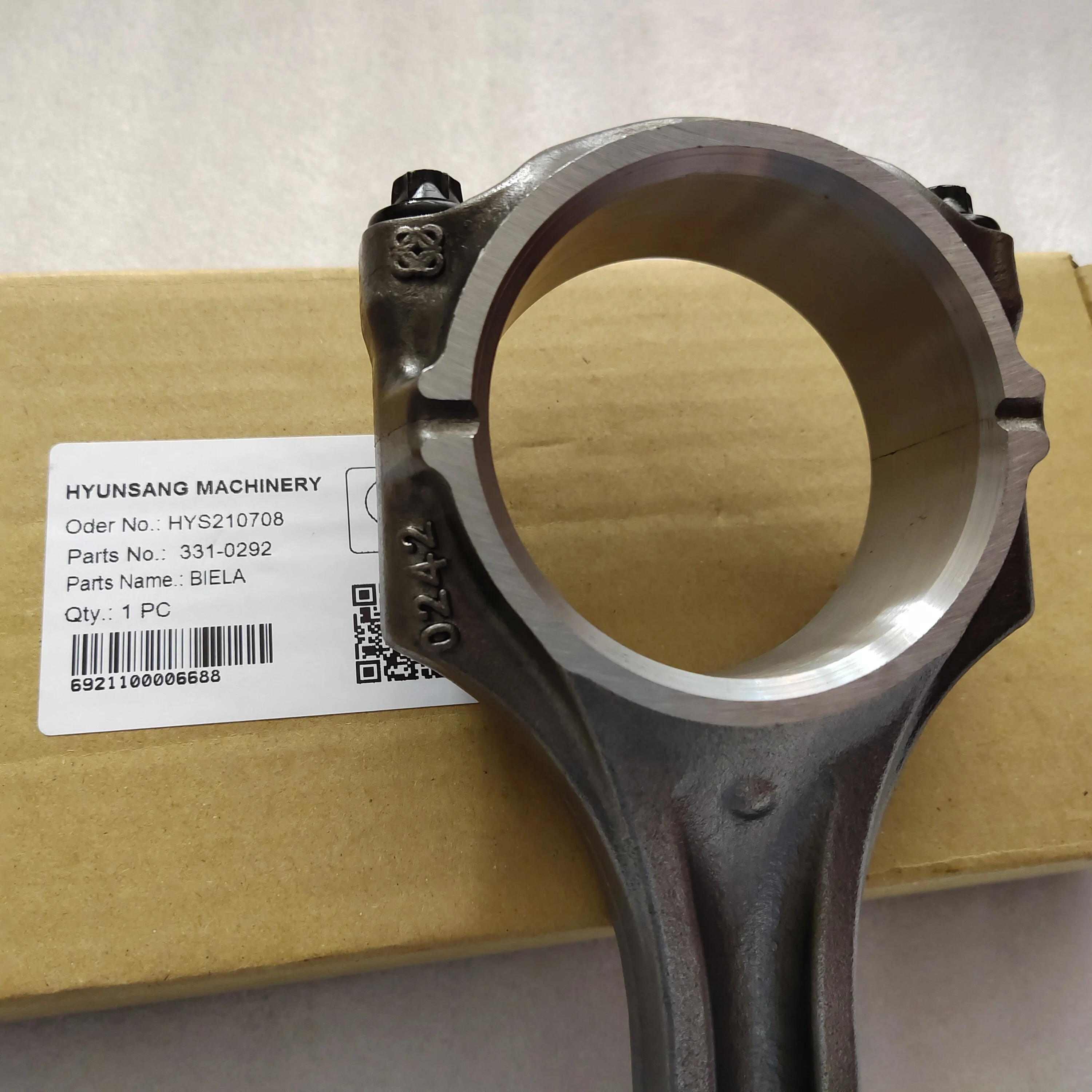 Hyunsang Excavator Parts Conrod 331-0292 for E40B-E110