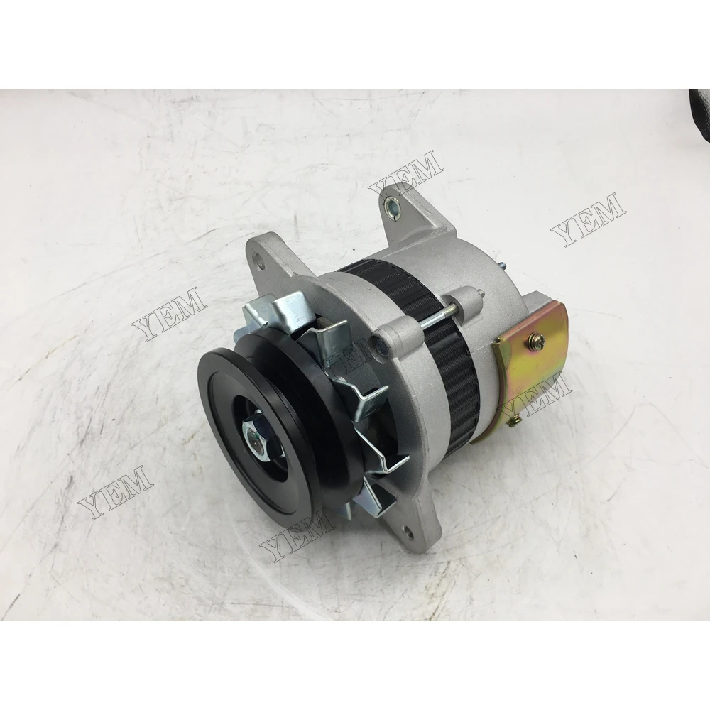 Alternator for Komatsu 4D95 PC60-5 Diesel Engine Spare Parts 4