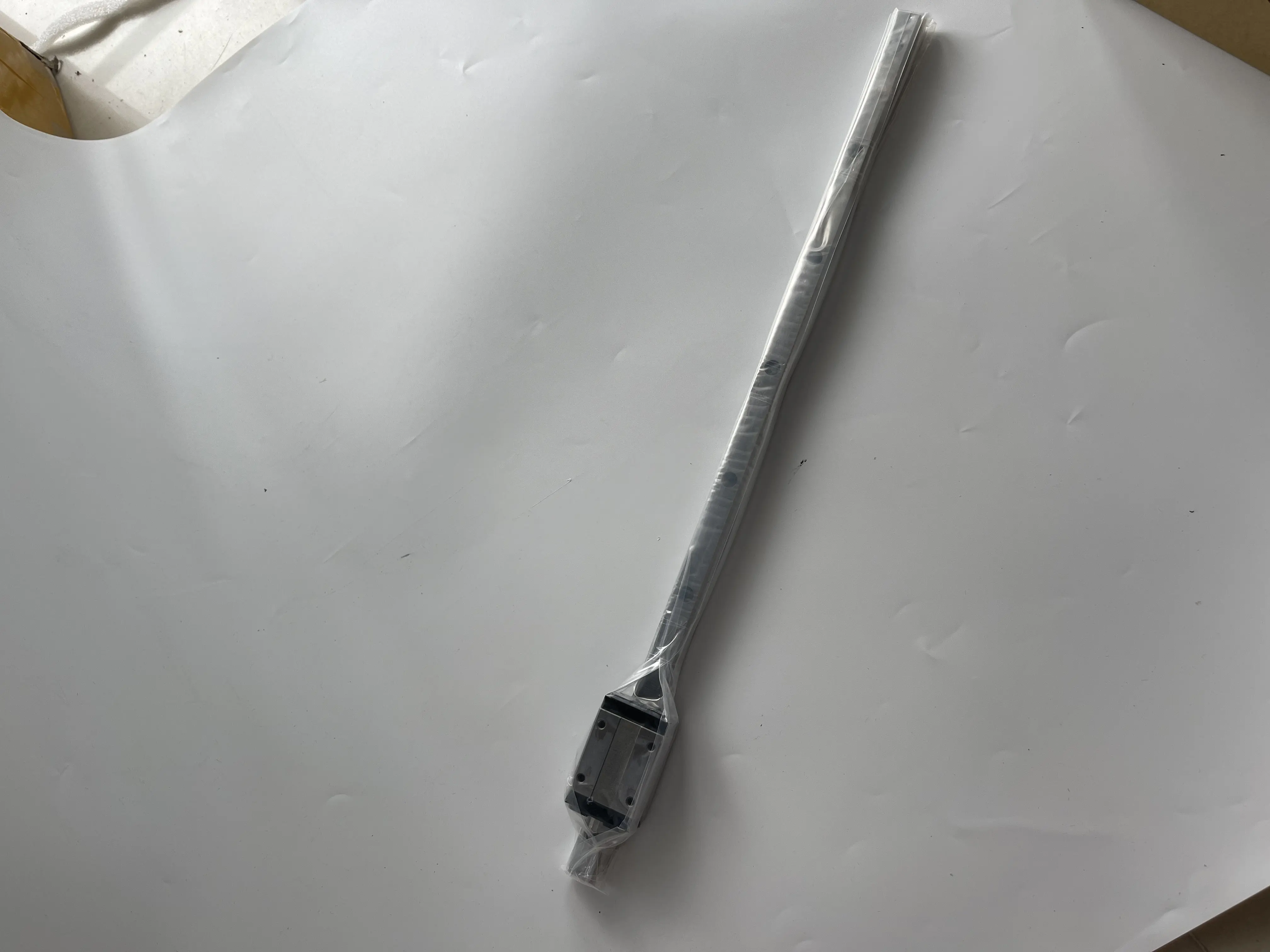 HIWIN Linear Guide Rail HGH15CA + 1000mm HIWIN Linear Guide Rail HGH15CA + 1000mm