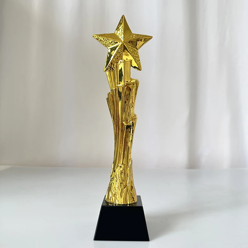 Customized sports award trophy resin crafts gold plated resin trophy star trophy crystal awards