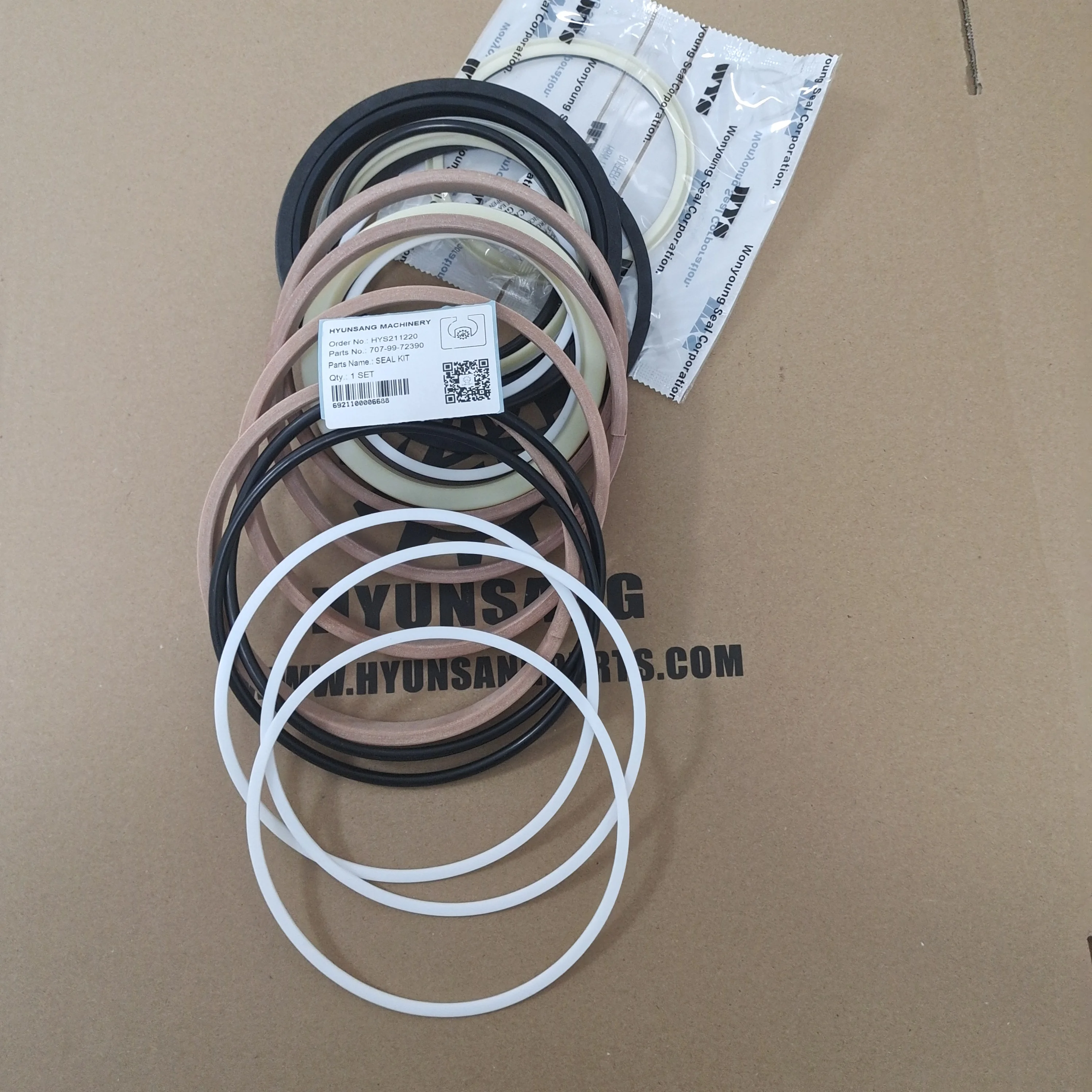 Hyunsang Escavatore Parts Service Kit for PC1250