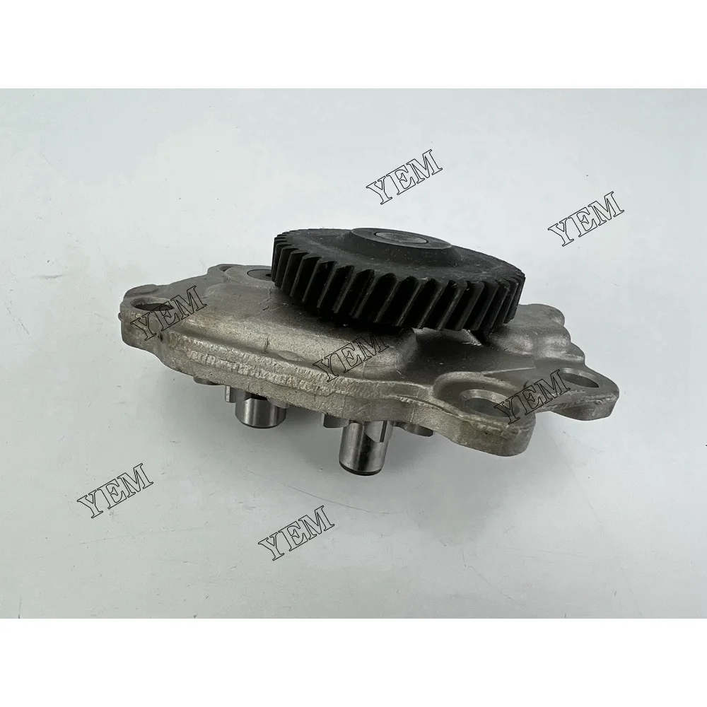 QD32 Oil Pump for Nissan Engine Parts