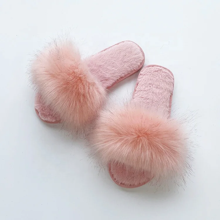 Warm and Stylish: Indoor Faux Fur Slippers with Rubber Soles