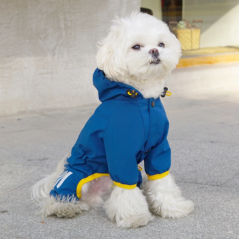 Custom high quality pet supplies dog raincoat hot selling dogs rain coat fashion design waterproof rainwear 3 colors options