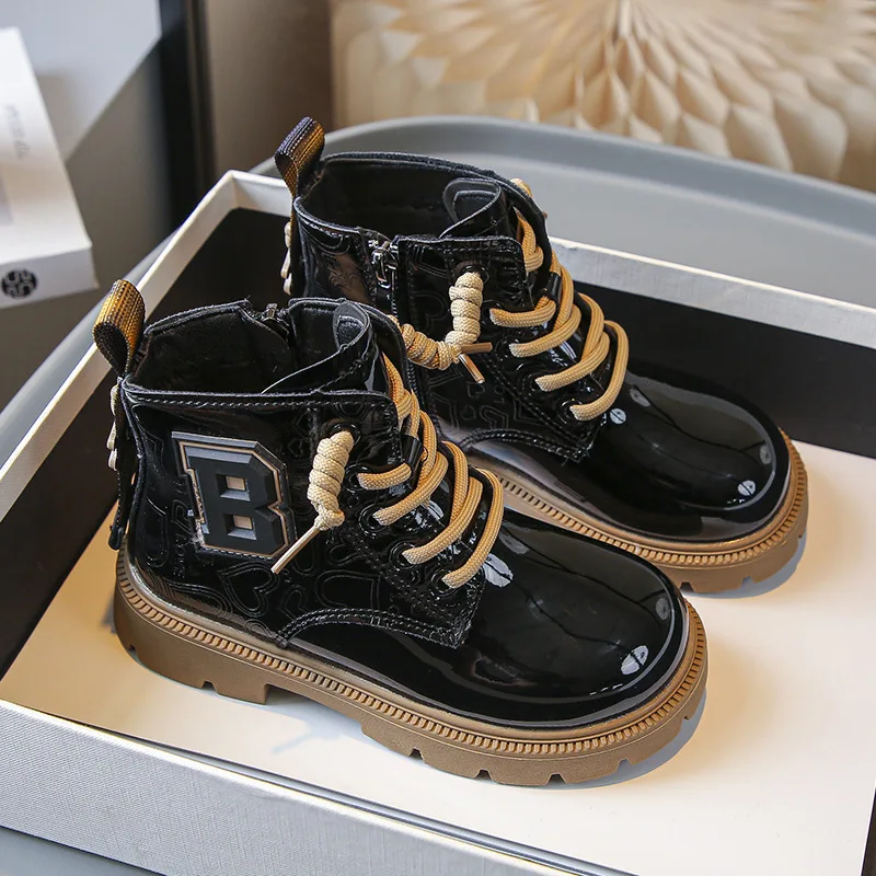 Modische, hochwertige Mädchenstiefel im britischen Stil mit Reißverschluss, weicher Sohle und flauschiger Fütterung._voghion.com
