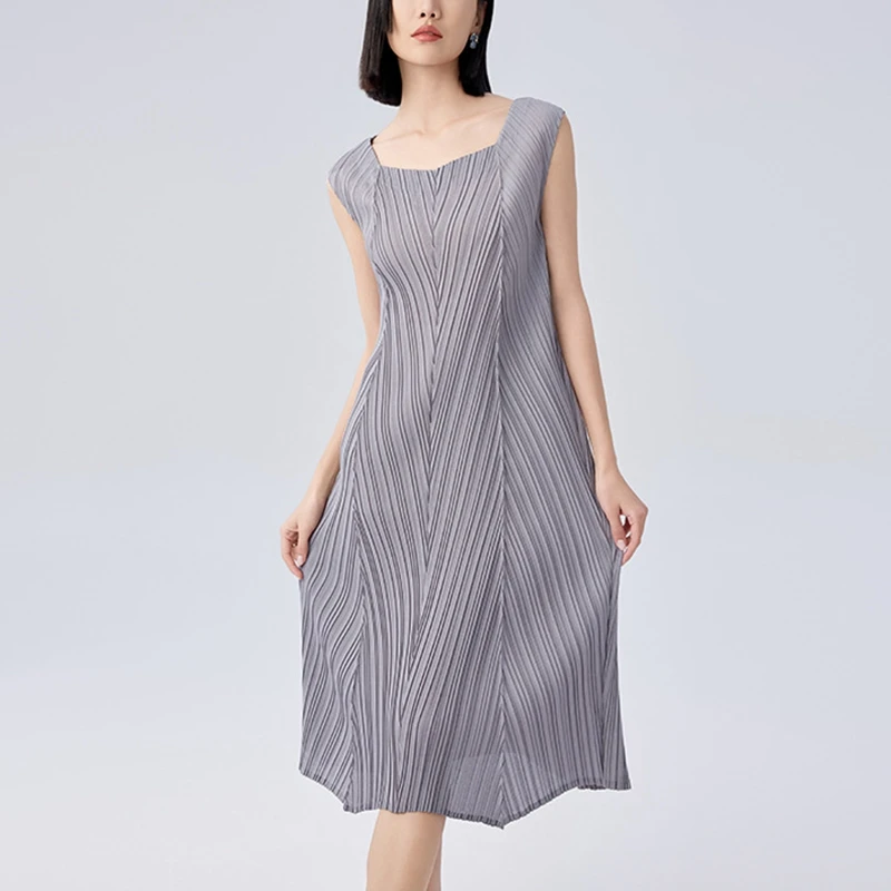 Women's Eco-Friendly Washable Anti-Wrinkle Anti-static Woven Natural Waist Sleeveless Square Collar Modern Fit Casual Dresses Women's Eco-Friendly Washable Anti-Wrinkle Anti-static Woven Natural Waist Sleeveless Square Collar Modern Fit Casual Dresses