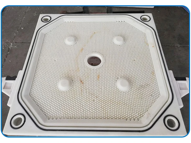 Фильтровальные пластинки полипропилена ISO PP прессы фильтра 14