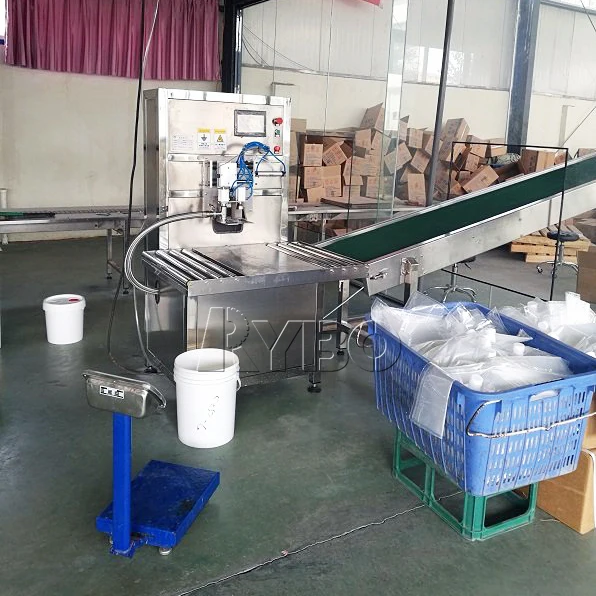 Semi Automatic Manual Liquid Red Wine Juice Water Milk Cheese Olive Oil Bag in a Box Filler BIB Pouch Filling Machine with Scale