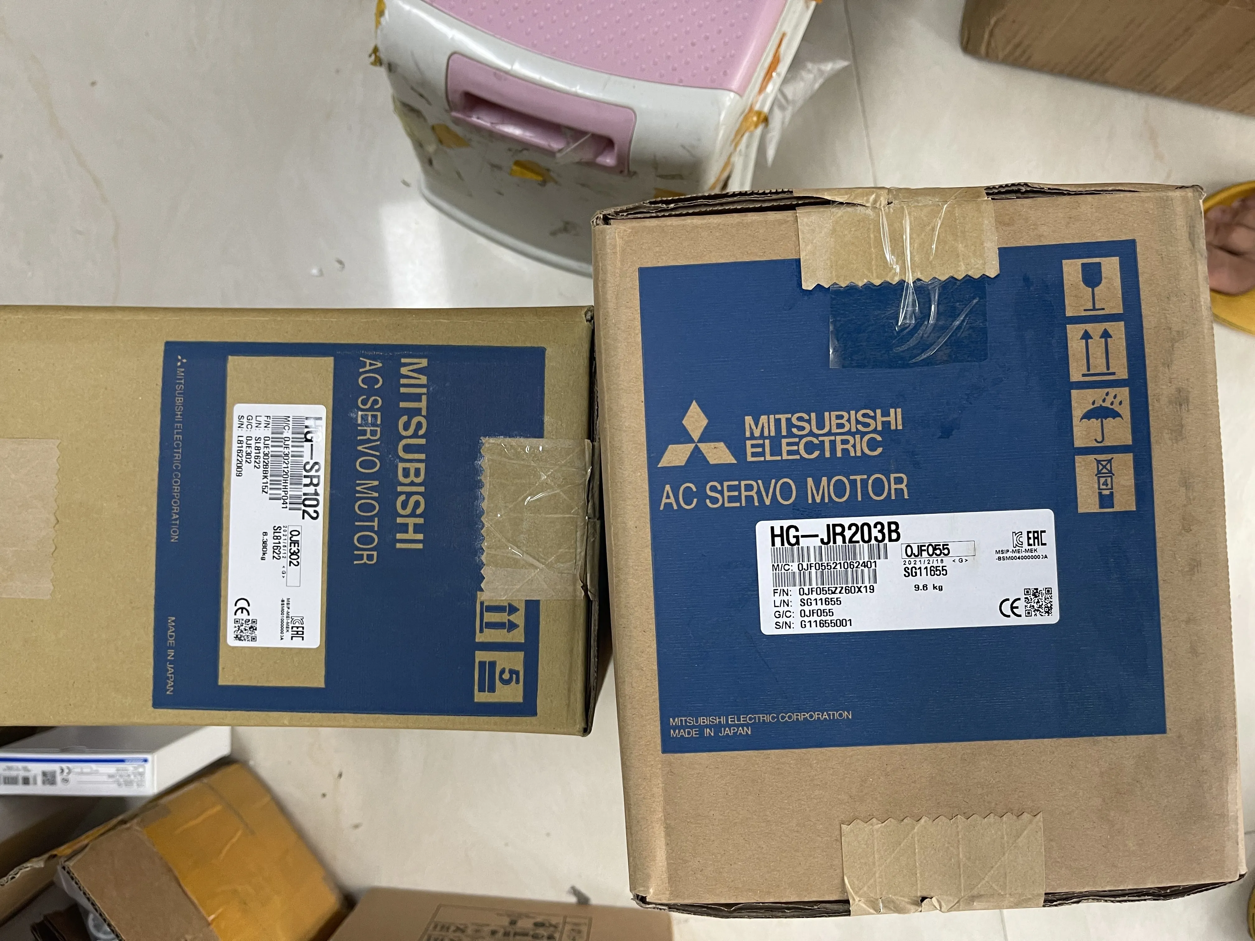 Mitsubishi AC Servo Motor HG-SR102 HG-JR203B