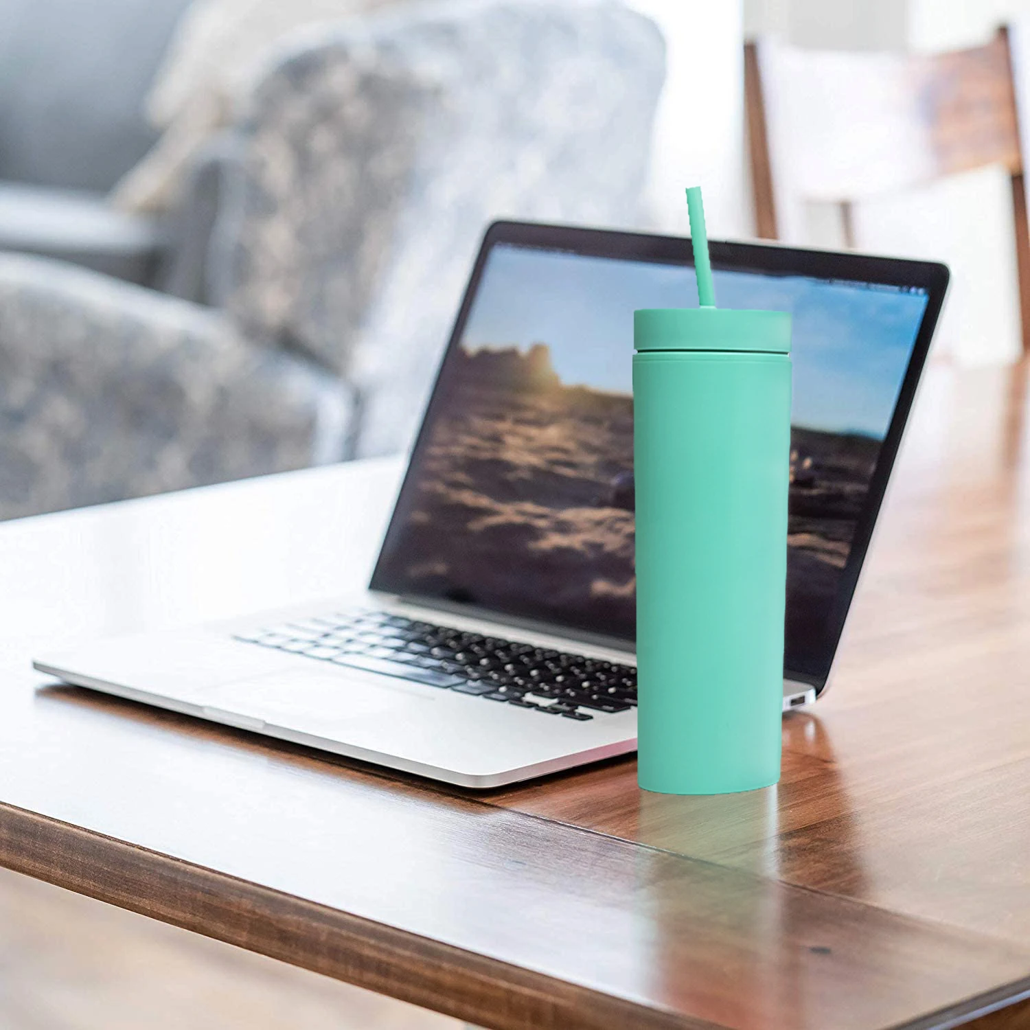 Пластиковый стакан 16 унций с логотипом под заказ тонкая