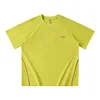 Amarillo verdoso