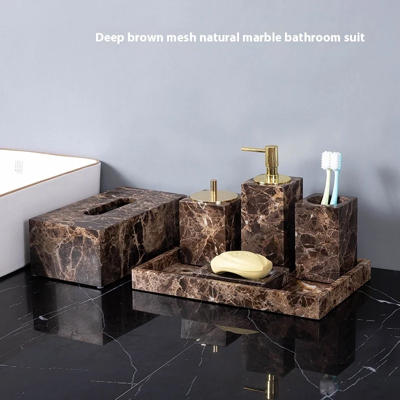 Badezimmer-Set im europäischen Stil mit leichtem Luxus – Fünfteiliges Set im skandinavischen Design mit quadratischem Zahnputzbecherhalter, Lotionflasche und Waschutensilien