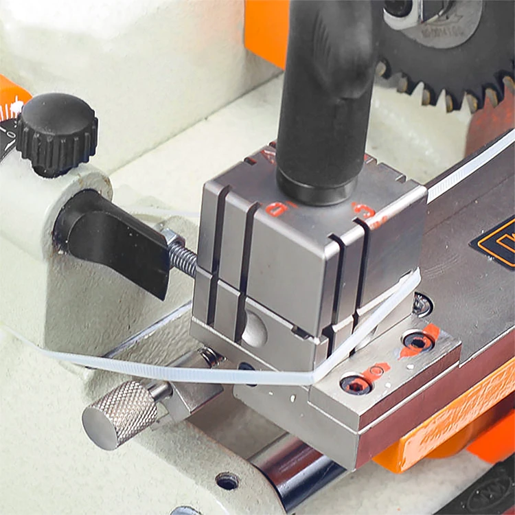 Wenxing Multifunctional Key Cutting Machine 100G3 Duplicate Key Machine Two Head Keycutting Machine External Milling