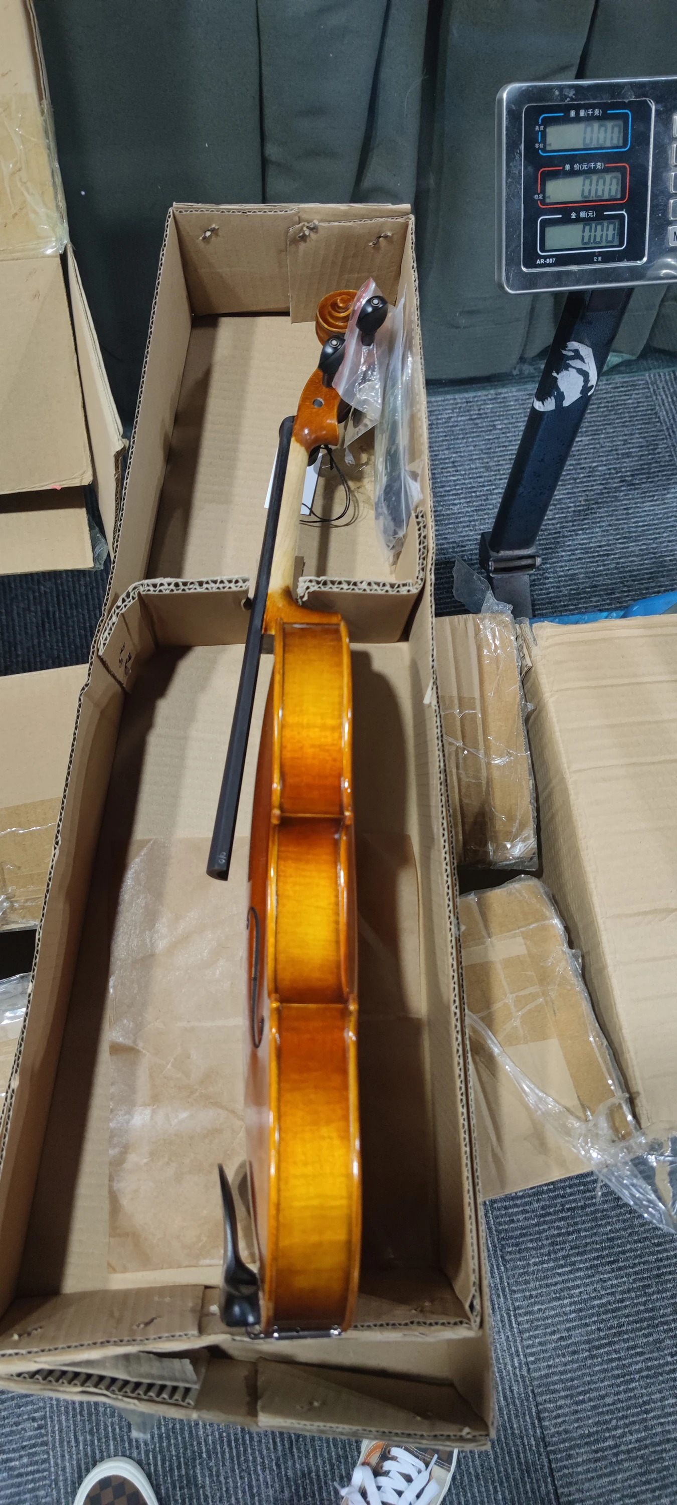 European 4/4-1/4 Christina Violin With Imported Bridge - Quality