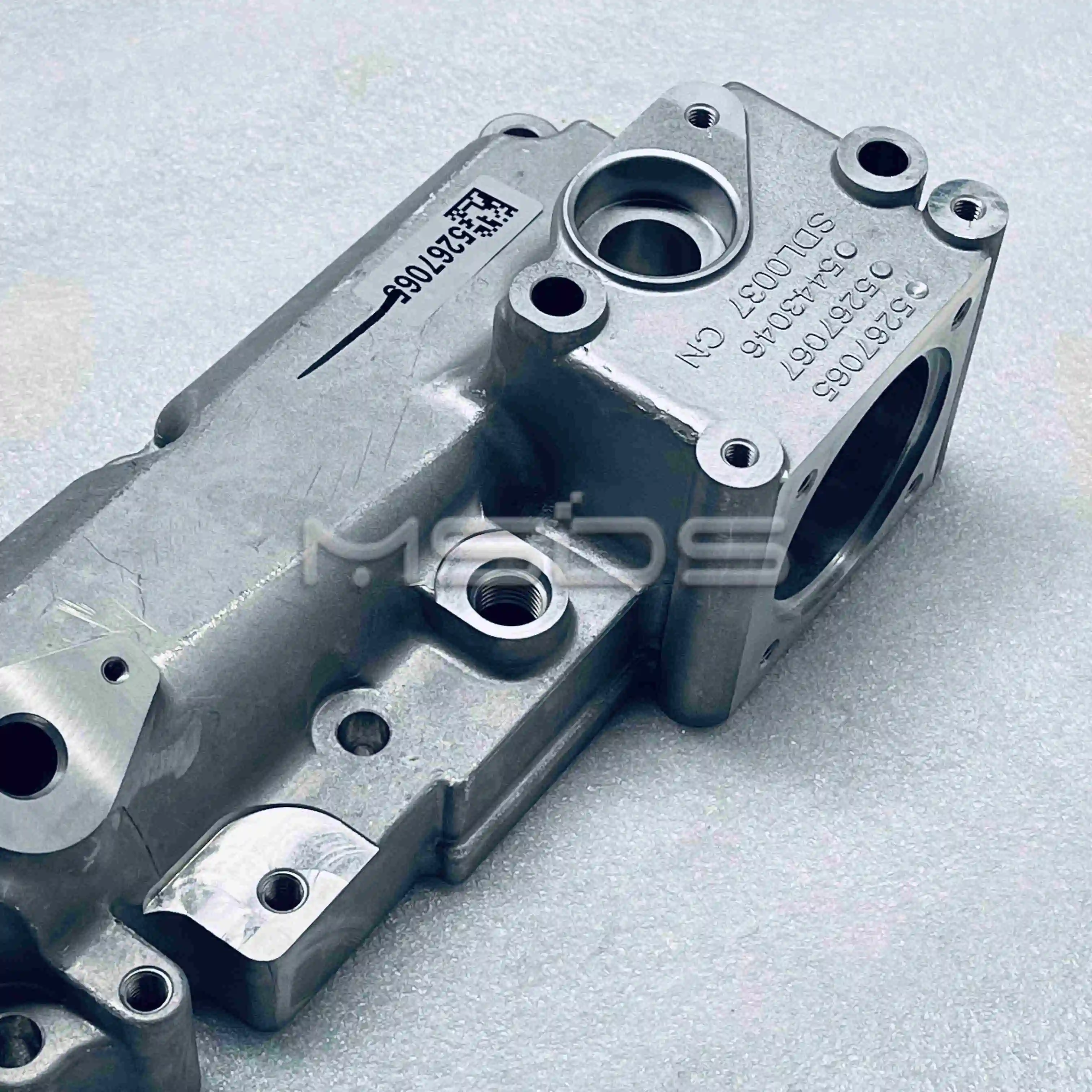 Cummins ISF2.8 Engine Air Intake Manifold 5267065 5267065F 5267067  