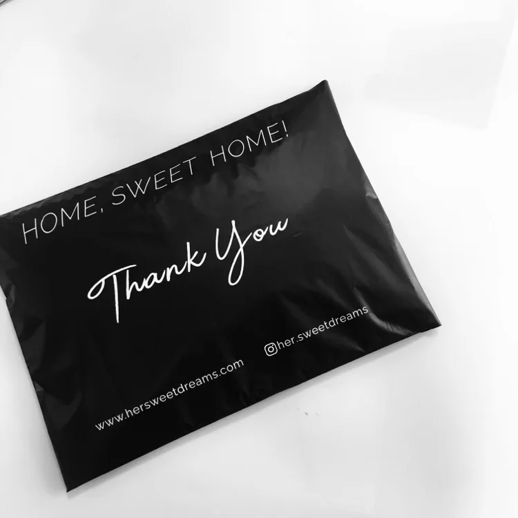 Black Matte Custom Printed  Express Shipping Bag Envelope Poly Mailer Plastic Courier Mailing Bag Mailing Mailers with Gold logo